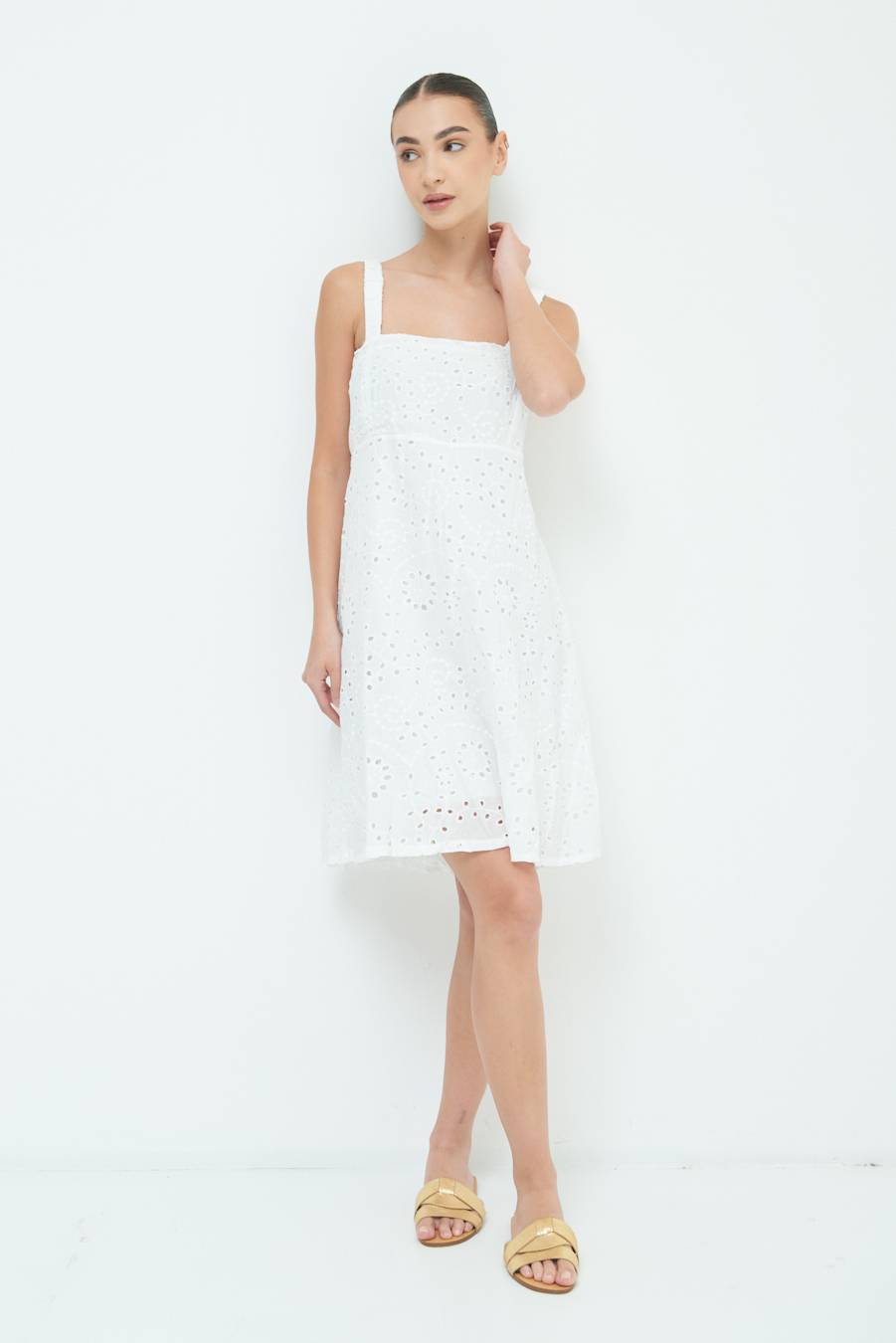 Kikisix ABITO S.GALLO CON ELASTICI DT BIANCO Negozio