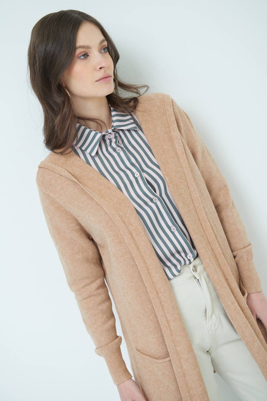 Kikisix CARDIGAN CON DUE TASCHE CAMMELLO Sottocosto
