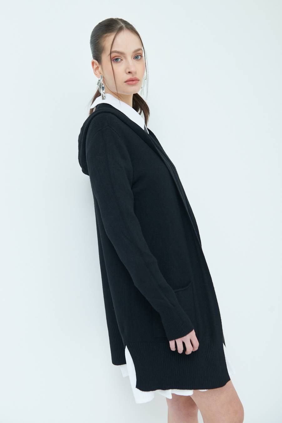 Kikisix CARDIGAN CON DUE TASCHE NERO Convenienza