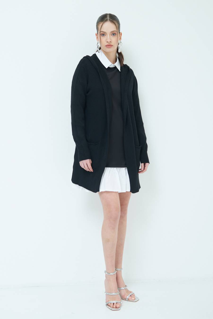 Kikisix CARDIGAN CON DUE TASCHE NERO Convenienza