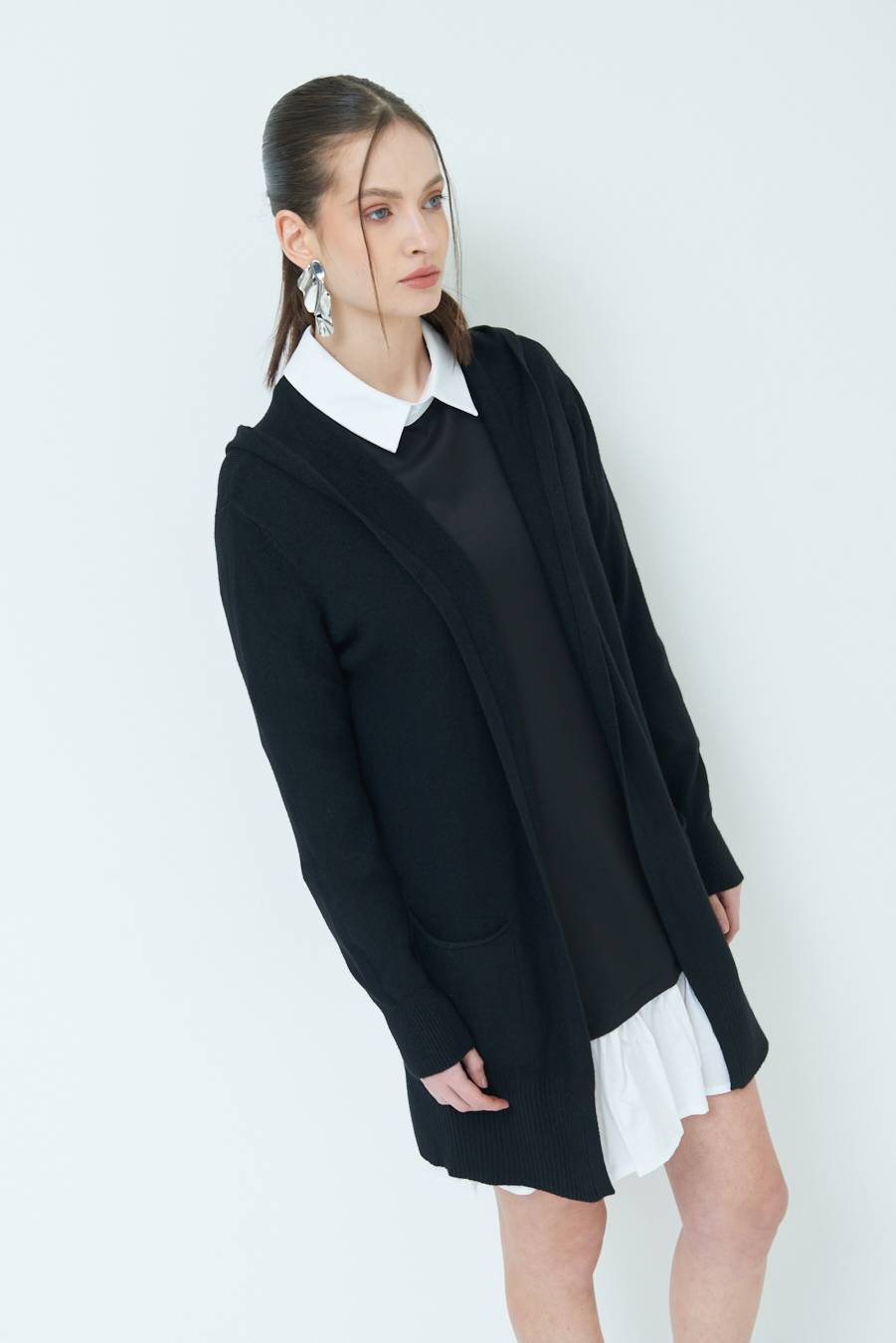 Kikisix CARDIGAN CON DUE TASCHE NERO Convenienza