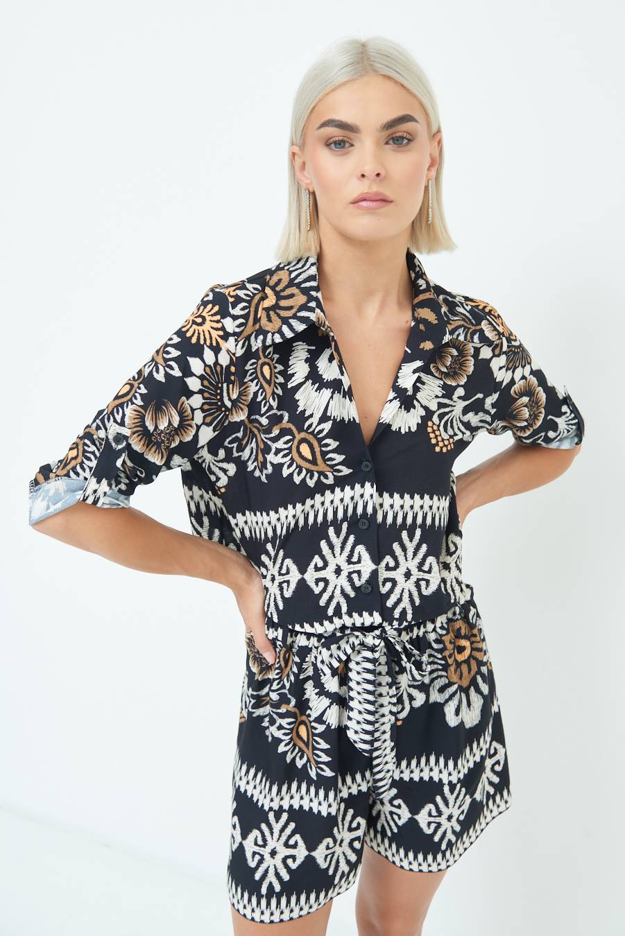Kikisix CAMICIA CROP BALZA NERO Sconto