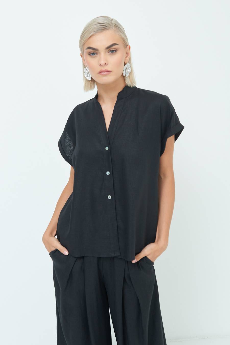 Kikisix CAMICIA MANICA ALETTA NERO In Vendita