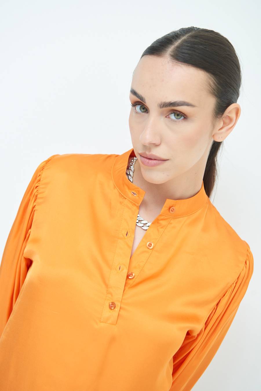 Kikisix CAMICIA POLO RASO VISCOSA MANDARINO Nuova