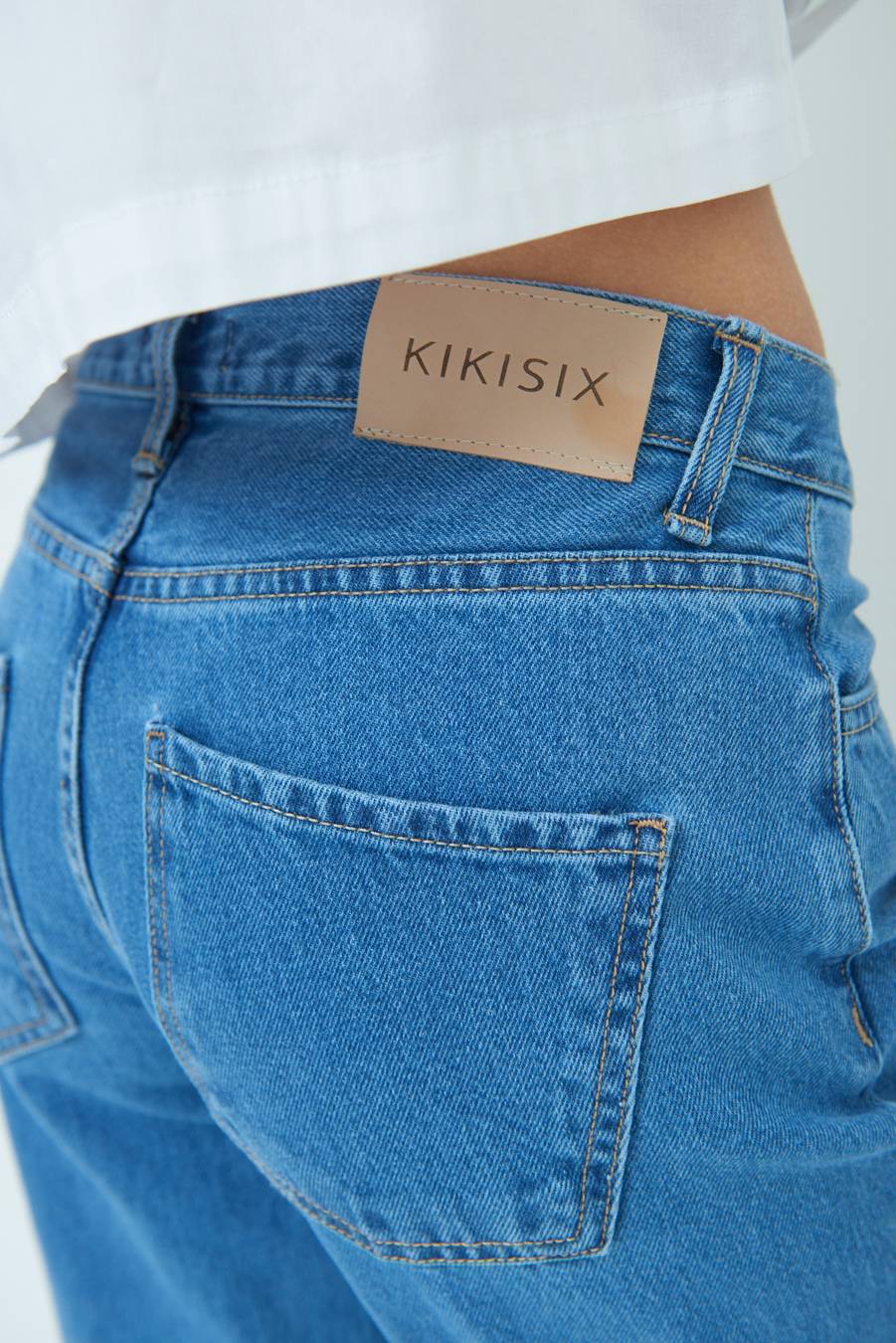 Kikisix PANTALONE ZAMPA CON RIBALTA DOPPIO STONE JEANS Saldi