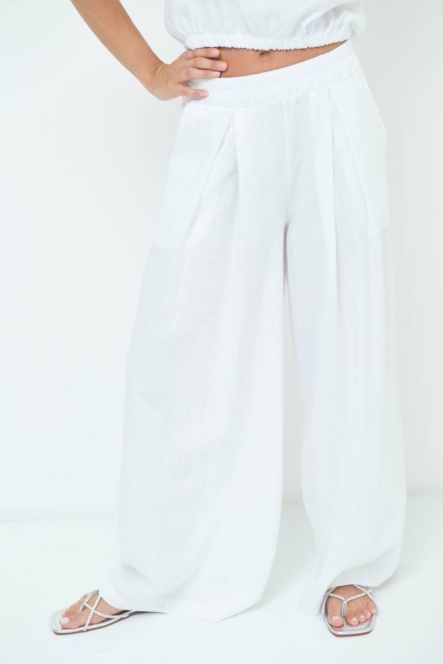 Kikisix PANTA PALAZZO CON PINCE PANNA Offerta