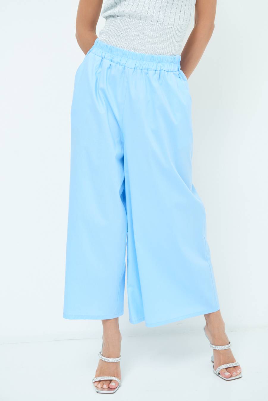Kikisix PANTALONE CROP ELASTICO UNITO CELESTE Hotsell
