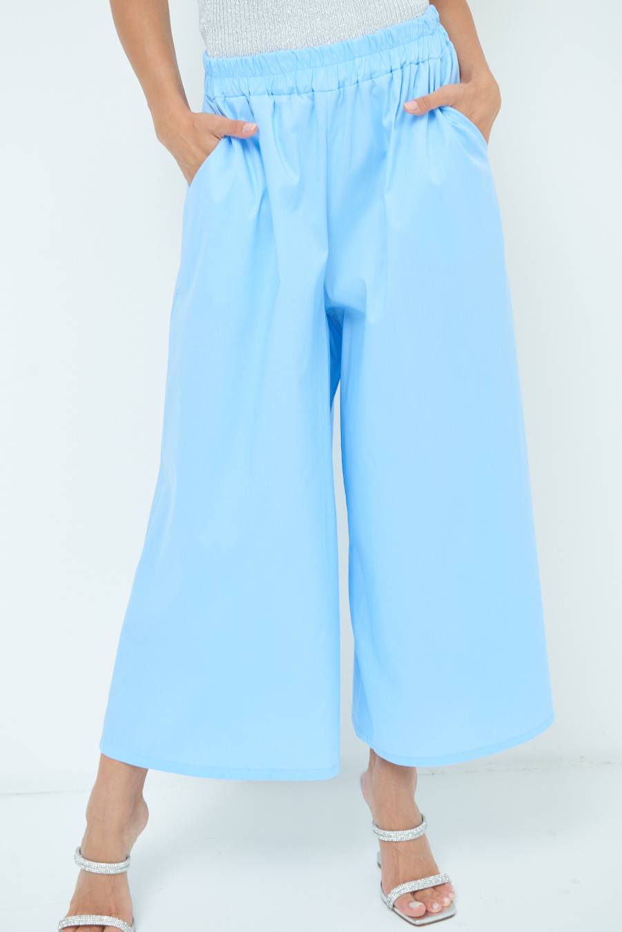 Kikisix PANTALONE CROP ELASTICO UNITO CELESTE Hotsell