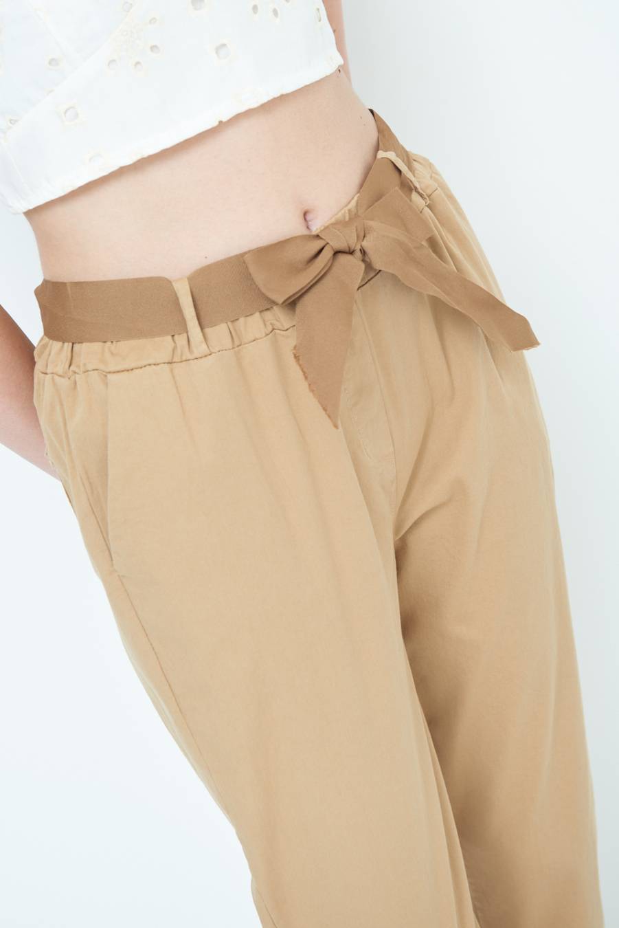 Kikisix PANTALONE DRITTO CON RISVOLTO CAMMELLO Negozio