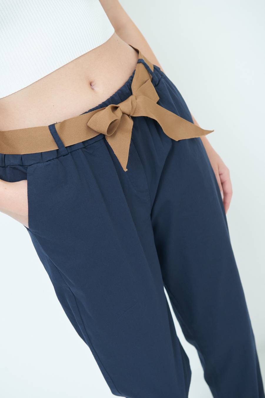 Kikisix PANTALONE DRITTO CON RISVOLTO BLU In Saldo