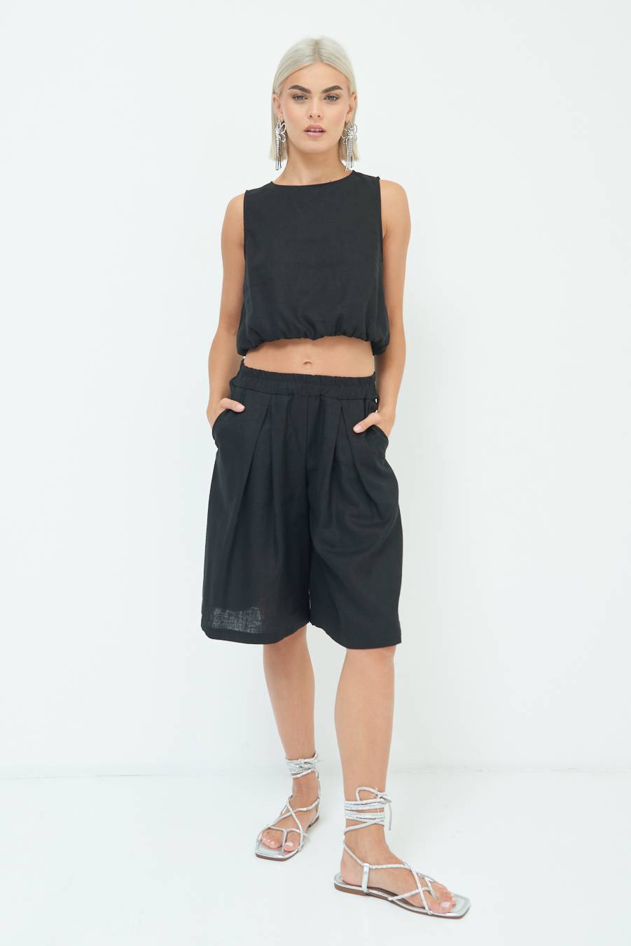 Kikisix BERMUDA CON PINCE NERO Vendita