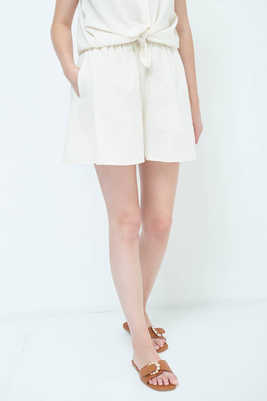 Kikisix SHORTS CON TASCHE BURRO Novità