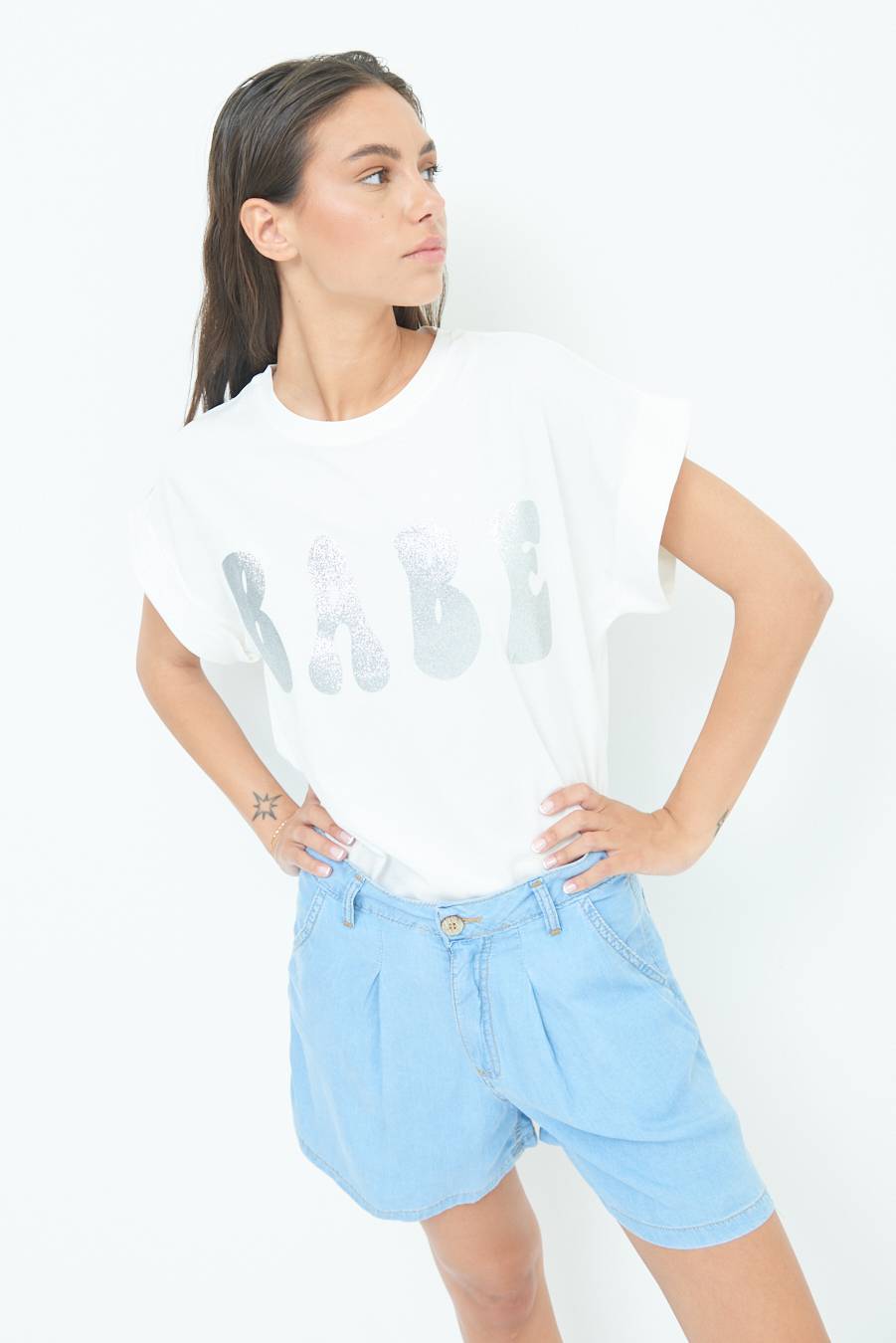 Kikisix T-SHIRT "BABE" ARGENTO Saldi