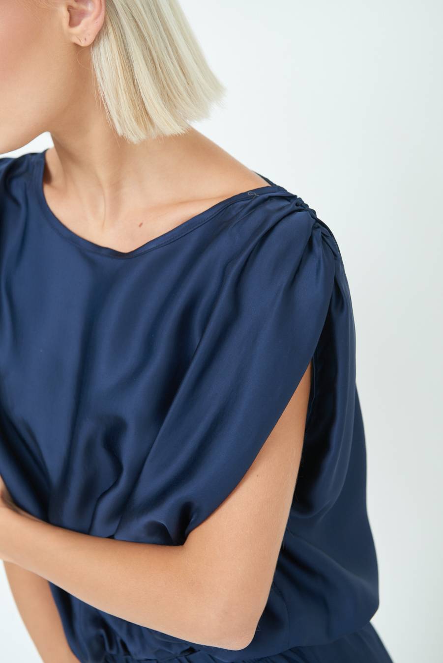 Kikisix TOP CON ELASTICO FONDO SCOLLO BALA BLU Fino Al -60%