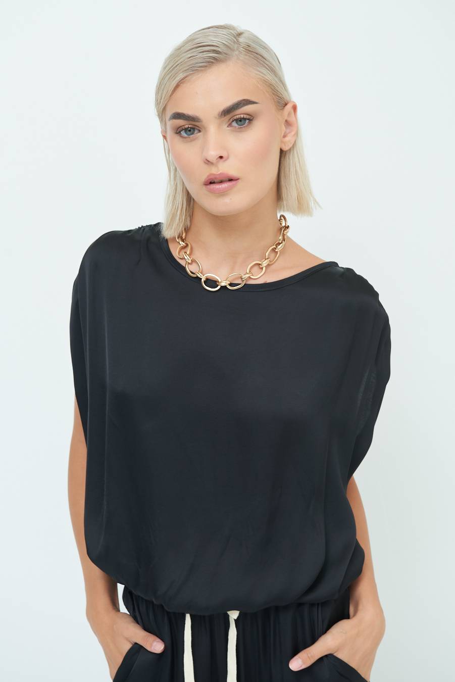 Kikisix TOP CON ELASTICO FONDO SCOLLO BALA NERO Shopping Online