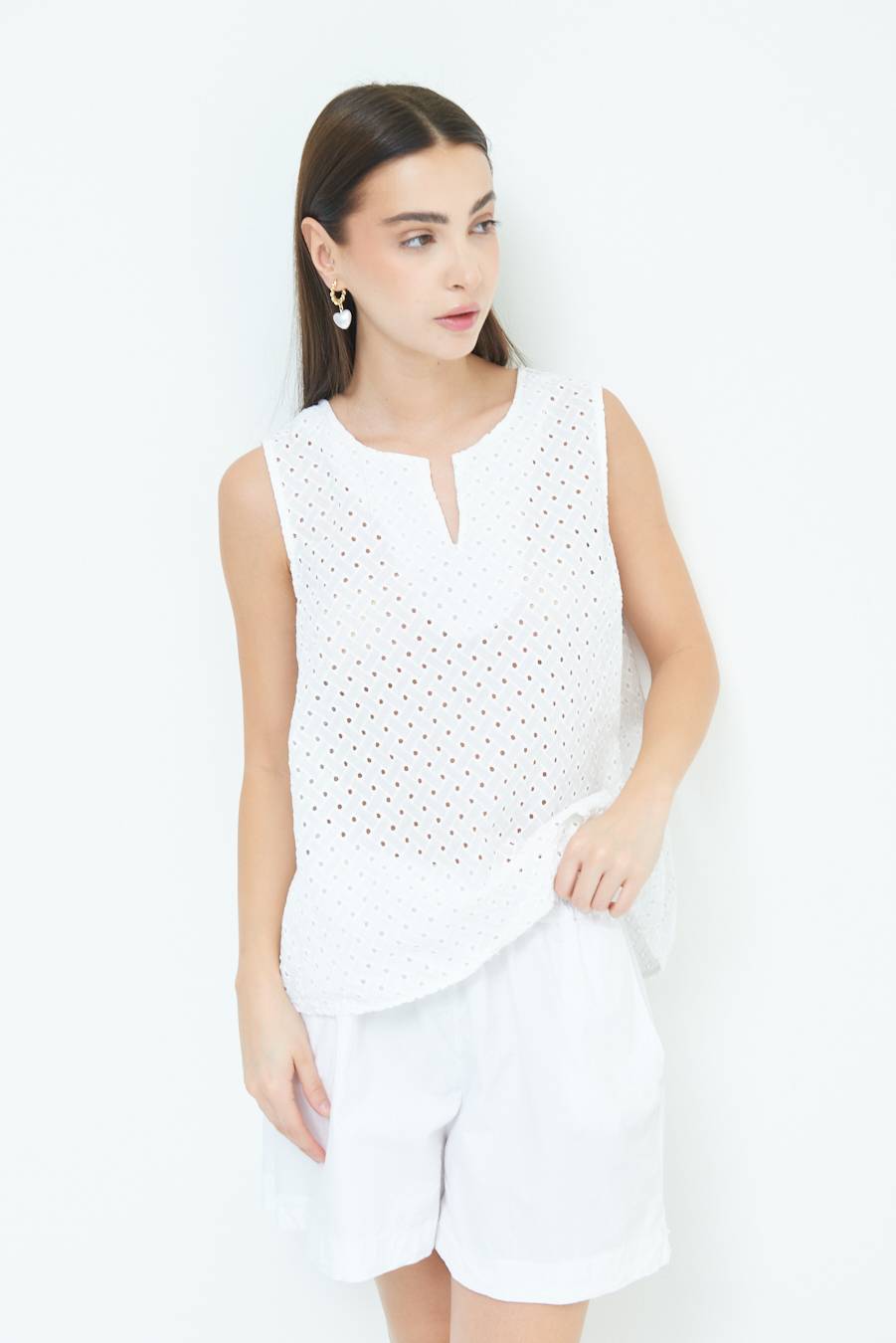 Kikisix TOP SMANICATO SANGALLO BIANCO In Vendita