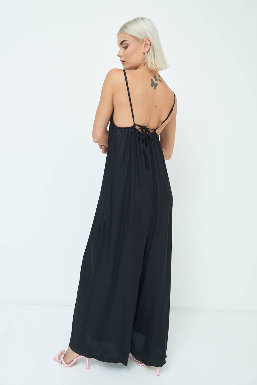 Kikisix TUTA PALAZZO RASO NERO Moda