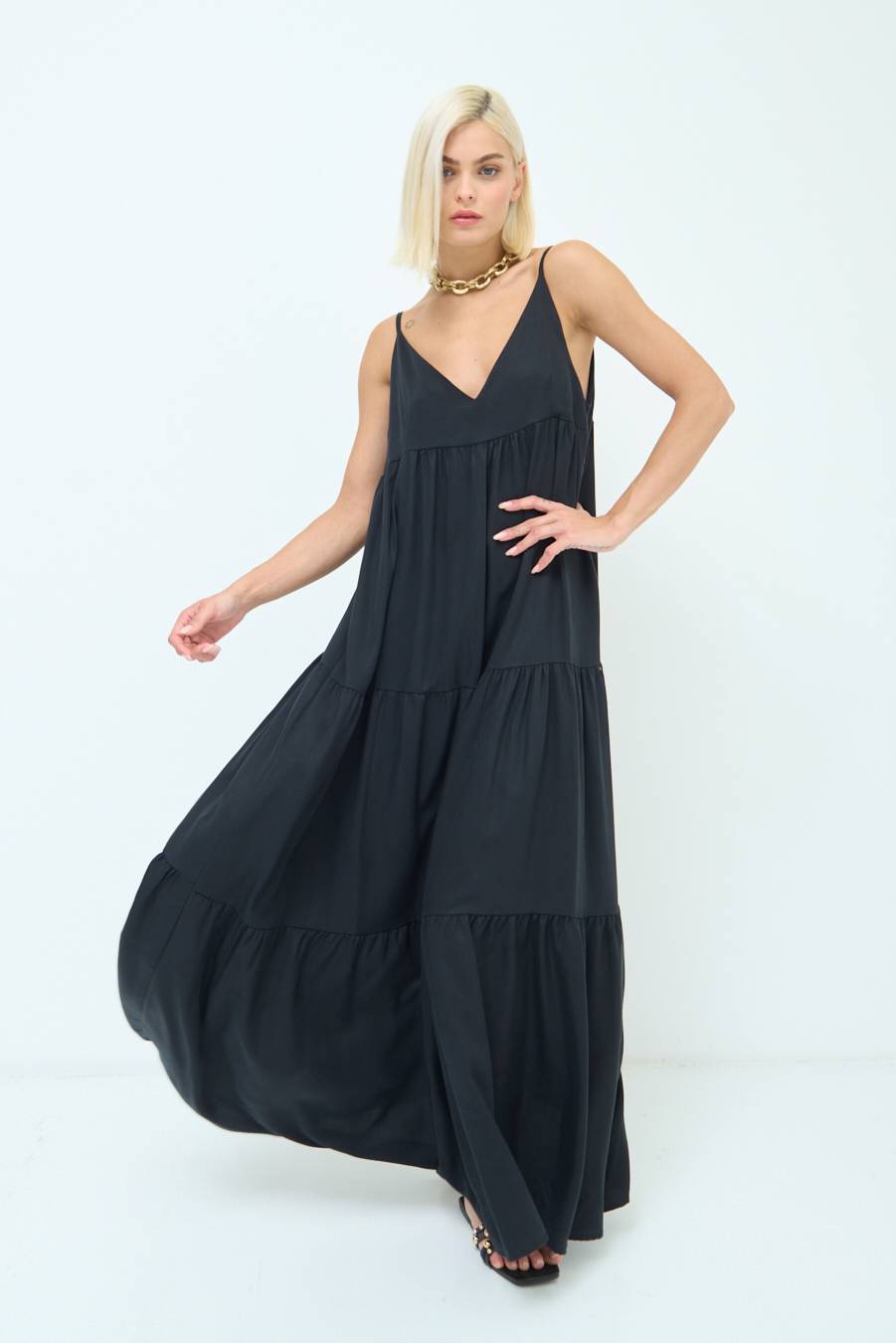Kikisix ABITO AMPIO MAXI NERO Consegna Veloce