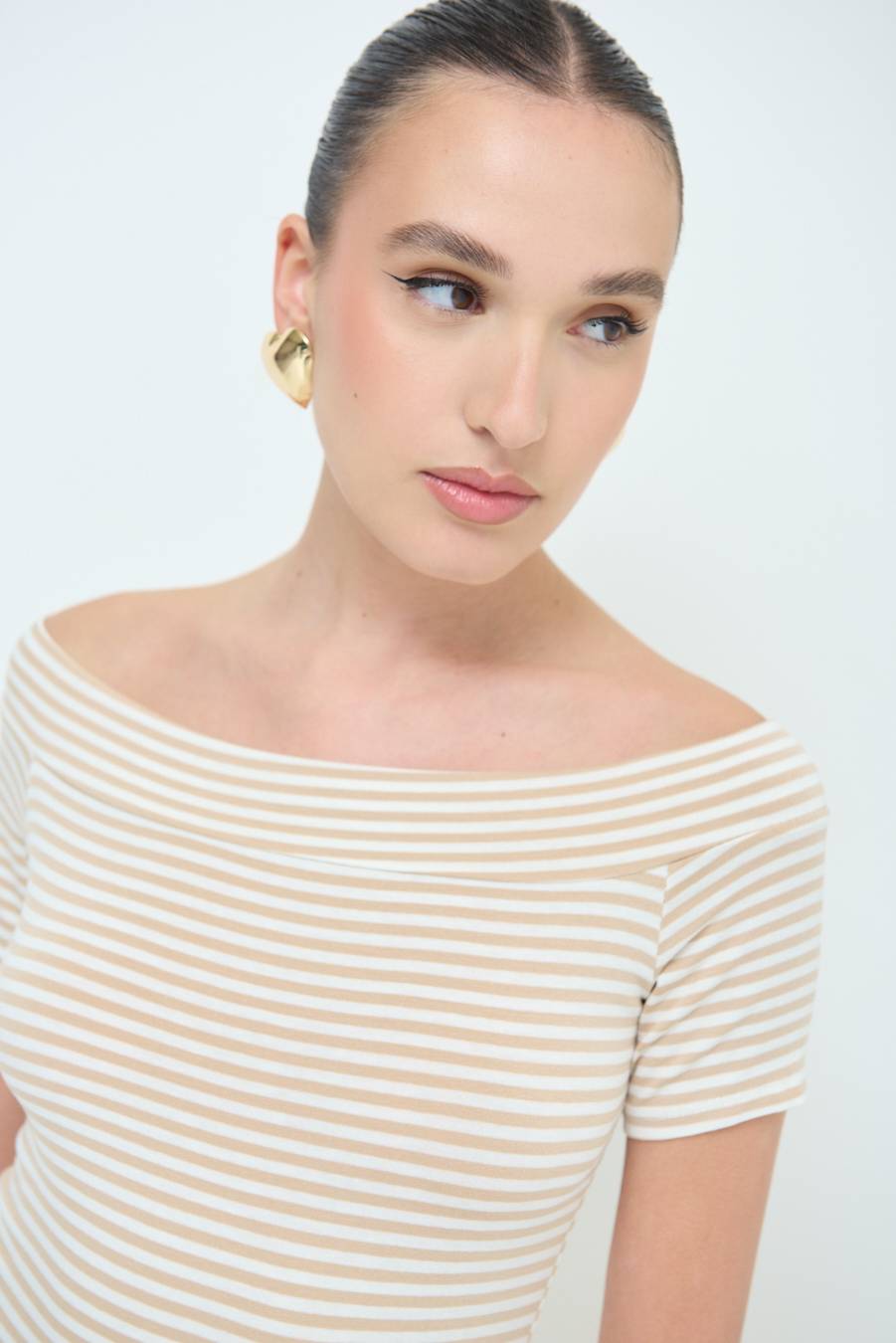 Kikisix ABITO SCOLLO SHIFFER BEIGE Convenienza