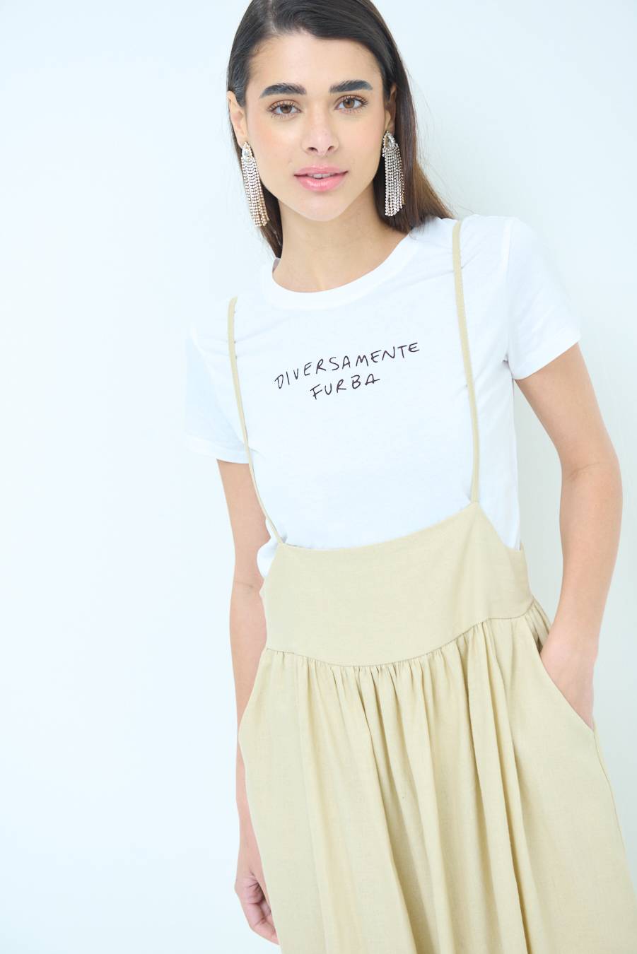 Kikisix ABITO CON TAGLIO SENO MISTO VISCOSA BEIGE Offerta
