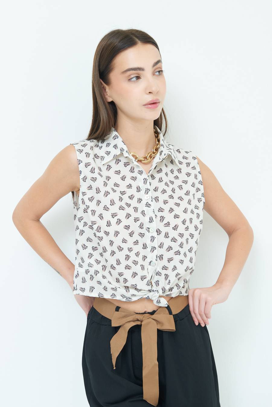 Kikisix CAMICIA SMANICATA CON NODO STAMPA NERO Sottocosto