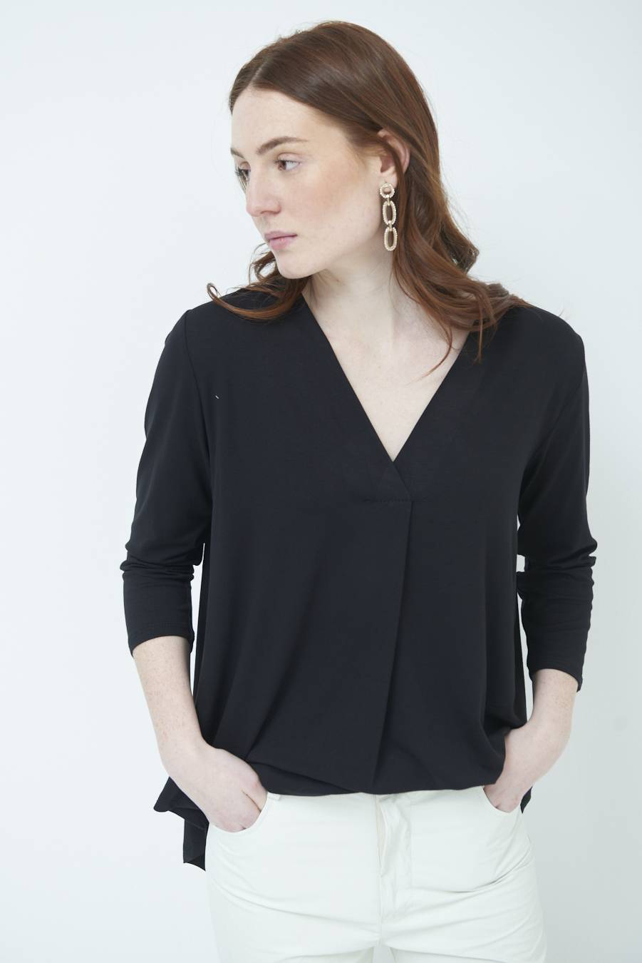 Kikisix MAGLIA V PIEG. DAVANTI NERO Outlet