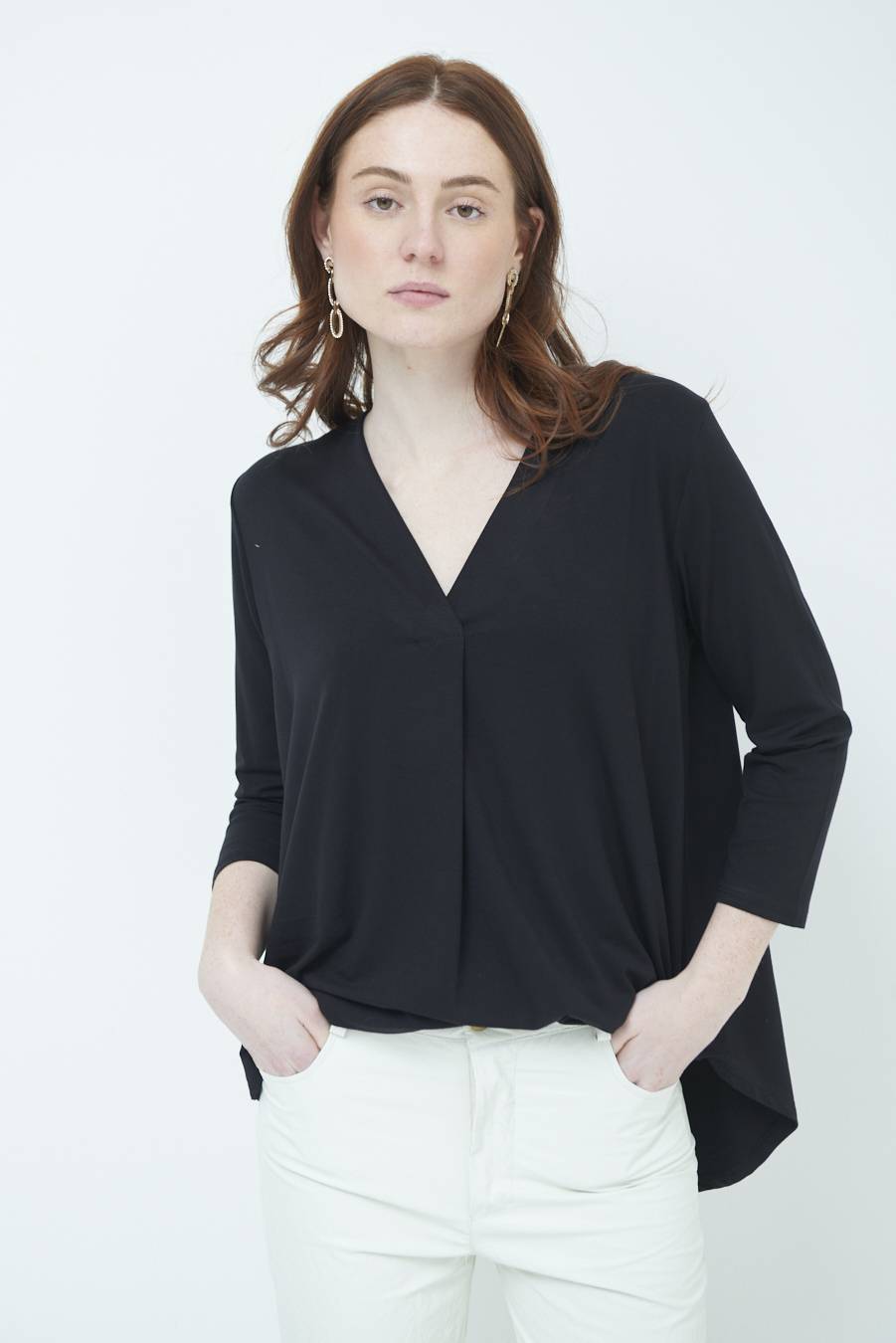 Kikisix MAGLIA V PIEG. DAVANTI NERO Outlet