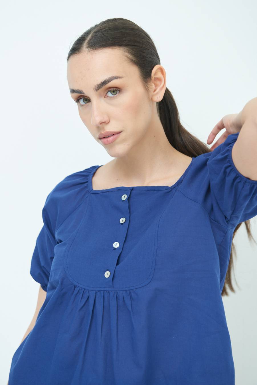 Kikisix CAMICIA CON BOTTONCINI DAV. COTONE BLU Affare Del Giorno