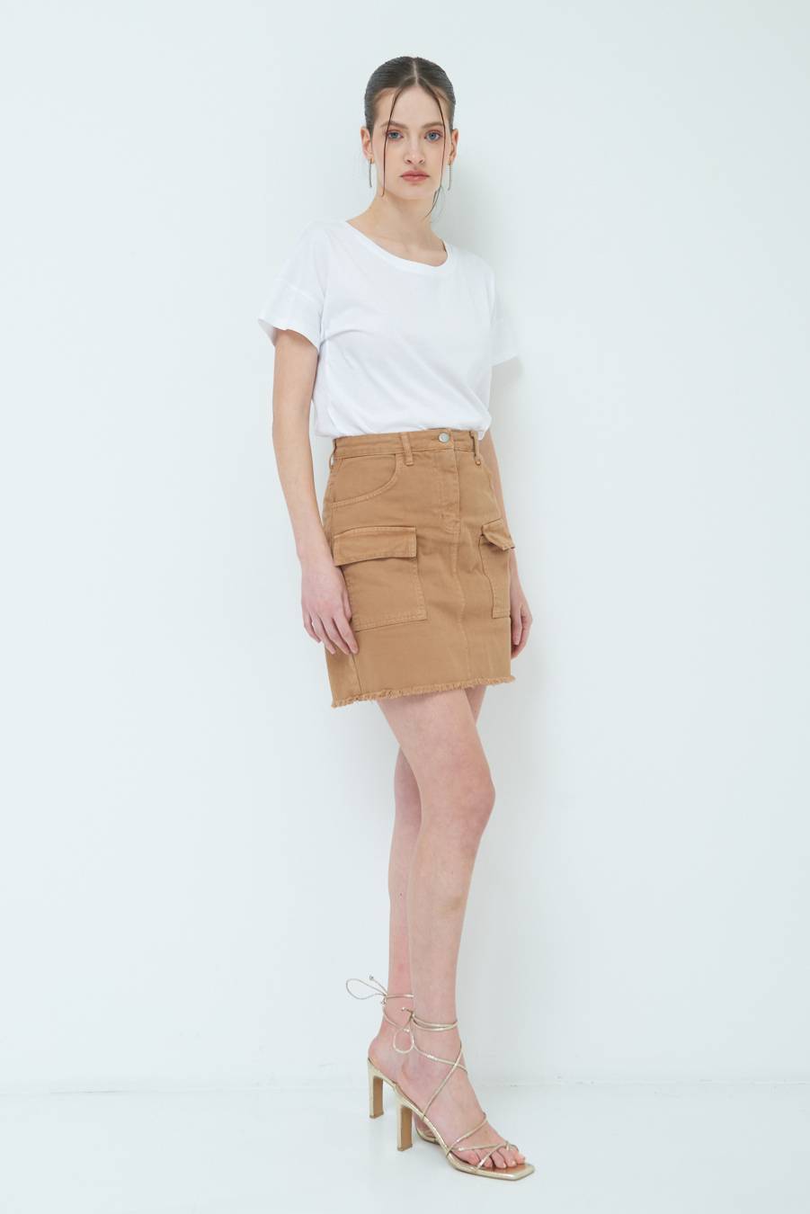 Kikisix MINIGONNA BEIGE Affare Del Giorno