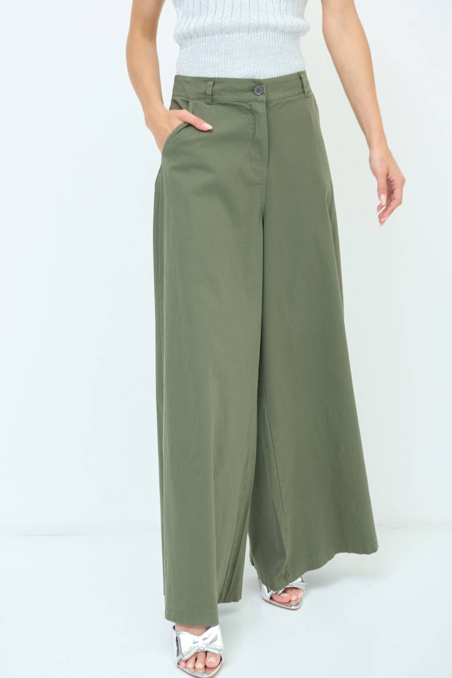 Kikisix PANTALONE PALAZZO COTONE VERDE MILITARE Acquista Ora