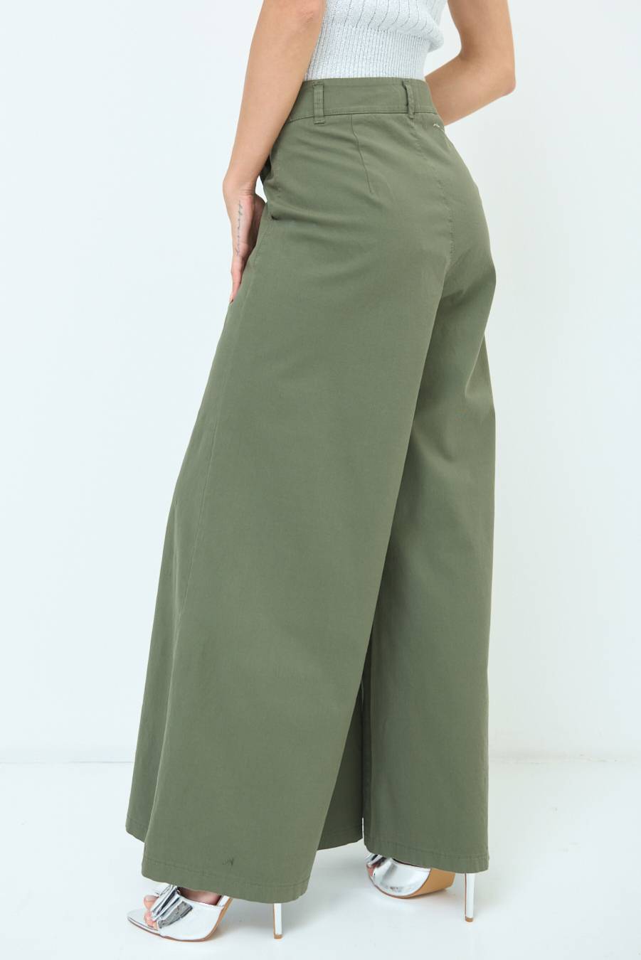 Kikisix PANTALONE PALAZZO COTONE VERDE MILITARE Acquista Ora
