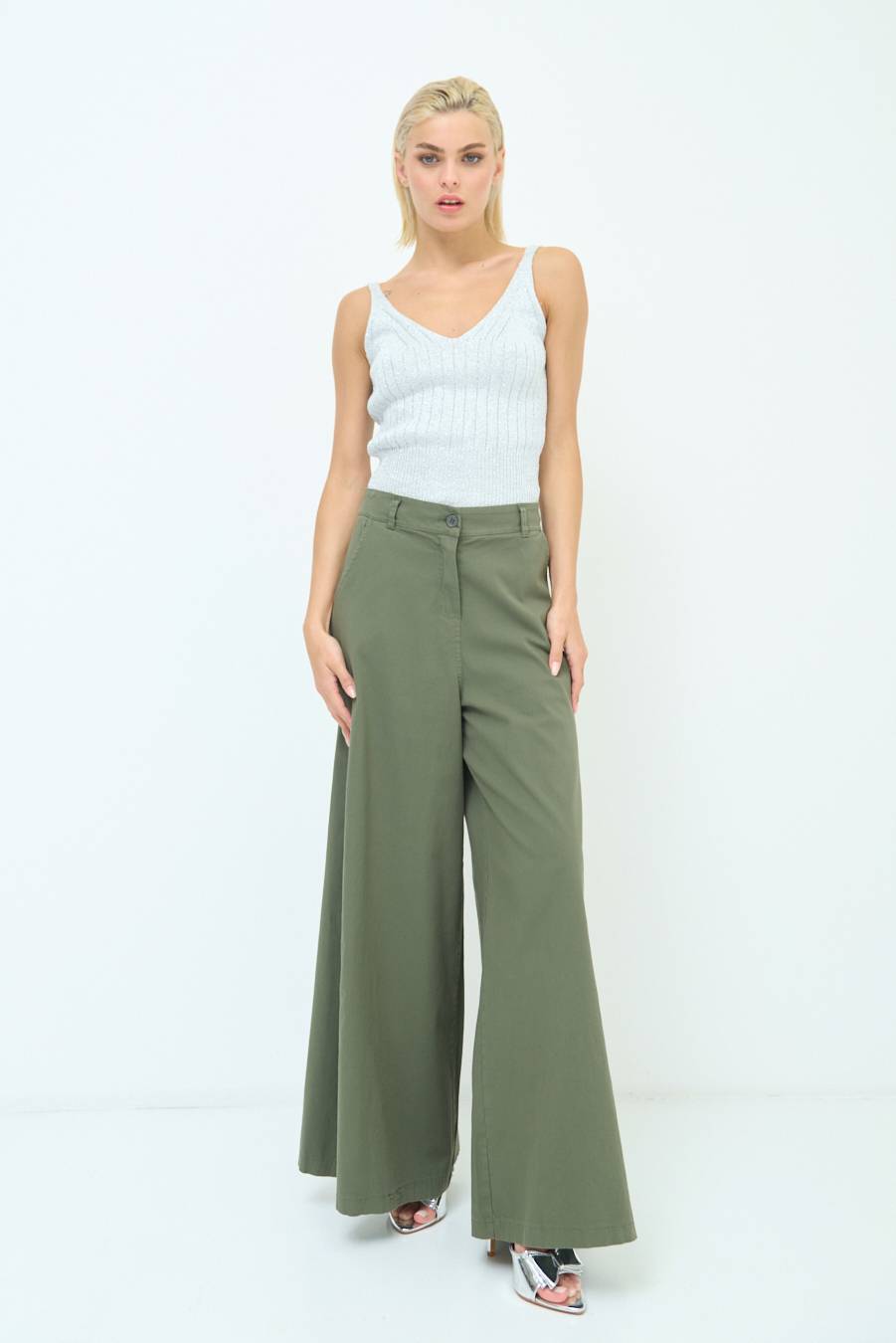 Kikisix PANTALONE PALAZZO COTONE VERDE MILITARE Acquista Ora