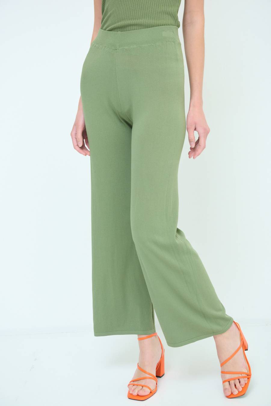 Kikisix PANTALONE PALAZZO MAGLIERIA VERDE MILITARE Fino Al -60%