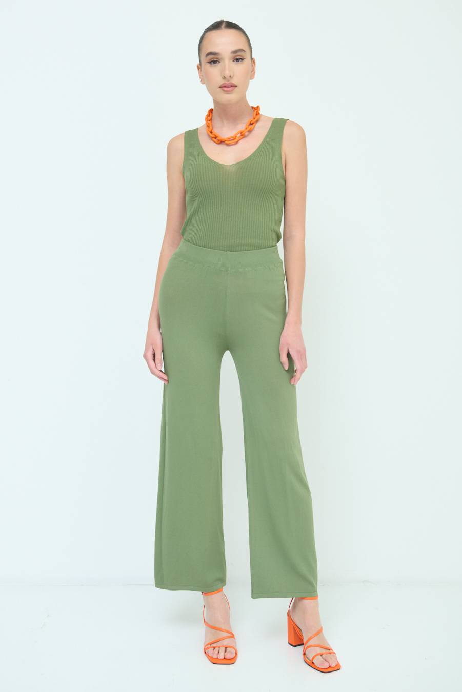 Kikisix PANTALONE PALAZZO MAGLIERIA VERDE MILITARE Fino Al -60%