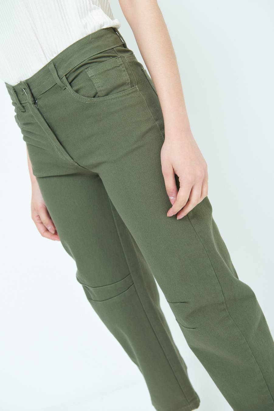 Kikisix PANTALONE LINEA UOVO VERDE MILITARE Presa