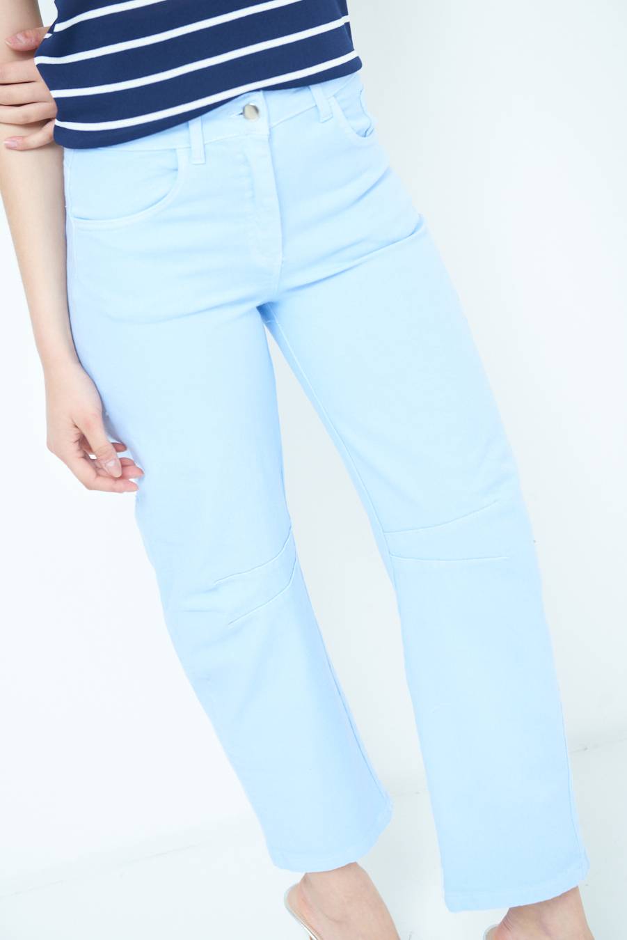 Kikisix PANTALONE LINEA UOVO CELESTE Offerta