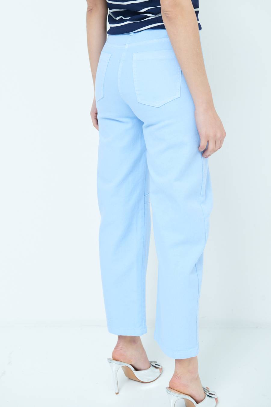 Kikisix PANTALONE LINEA UOVO CELESTE Offerta