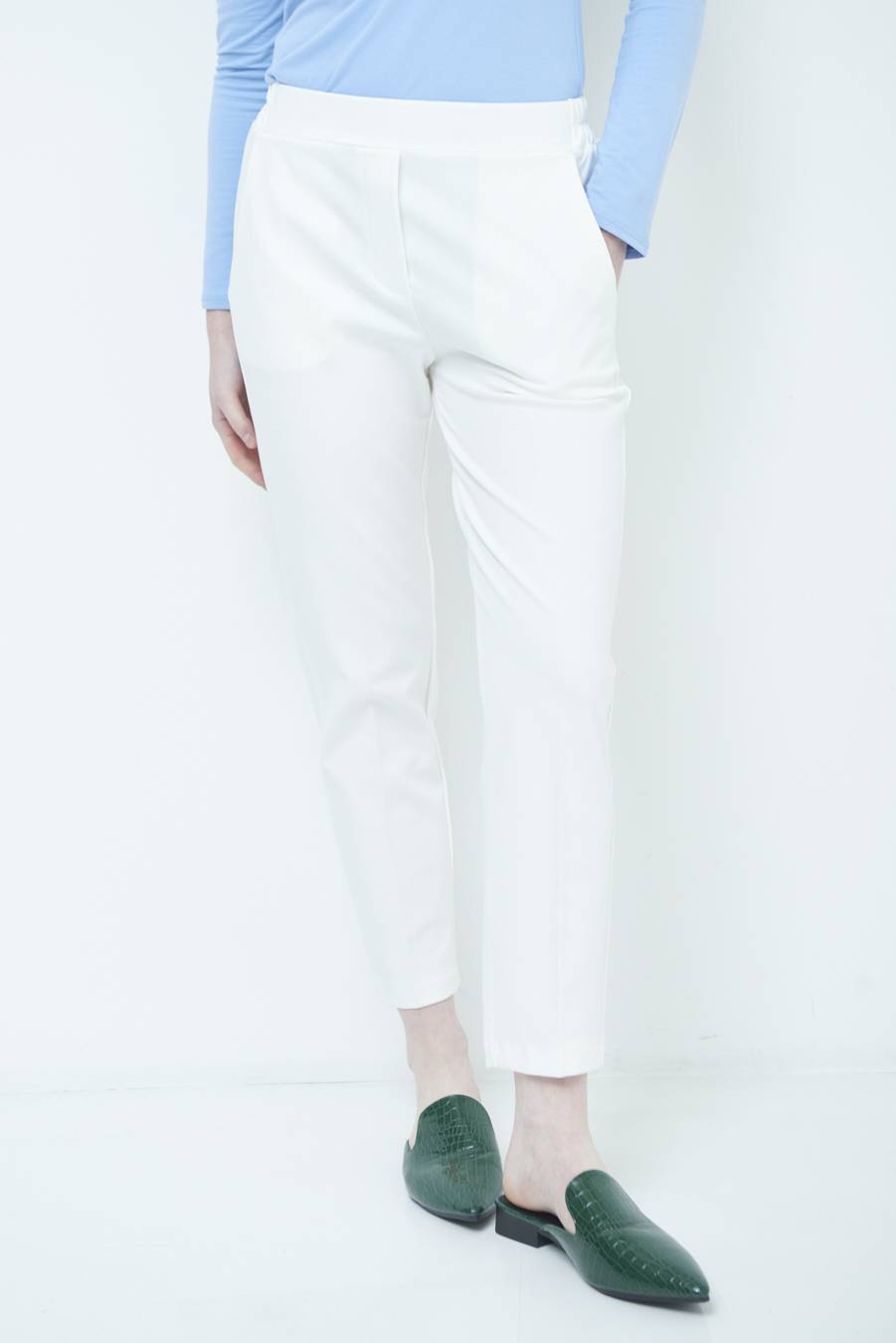 Kikisix PANTALONE SIGARETTA BURRO Soddisfazione Garantita