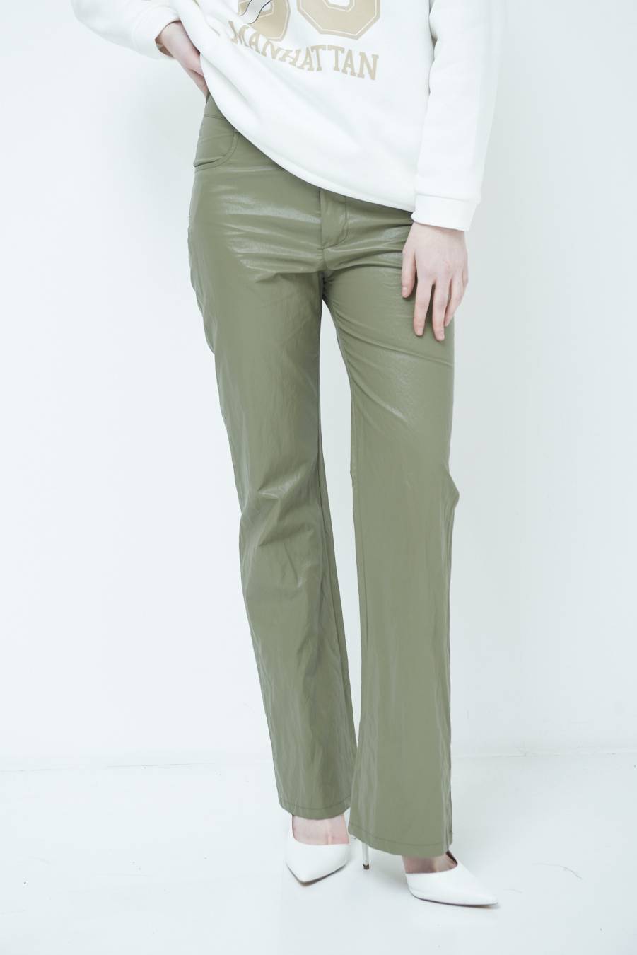 Kikisix PANTALONE ECOPELLE STROPICCIATA VERDE MILITARE Negozi Online