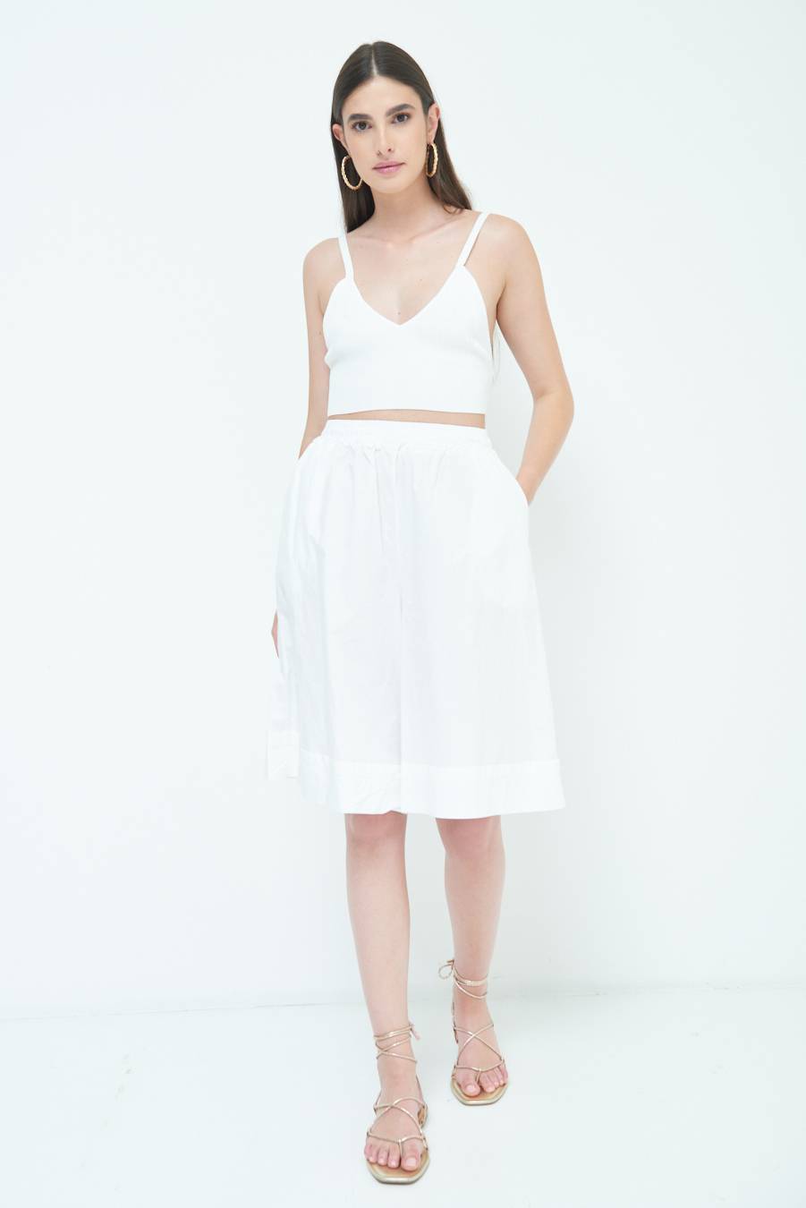 Kikisix PANTALONE CROP CON RISVOLTO BURRO Promozione Limitata