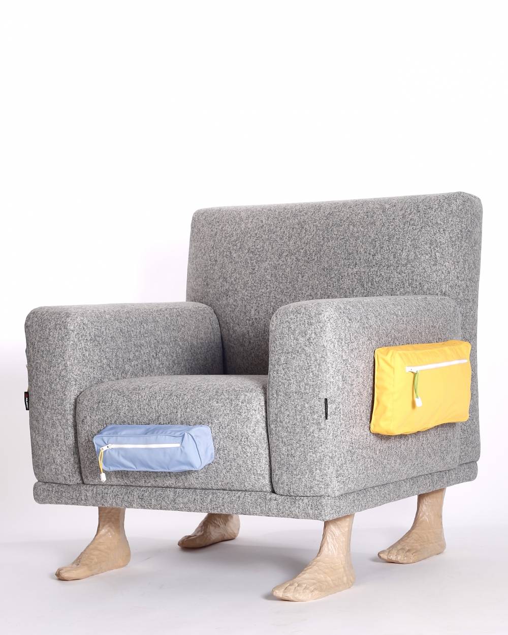 Lc23 Wood Feet Polartec Armchair Nuovo
