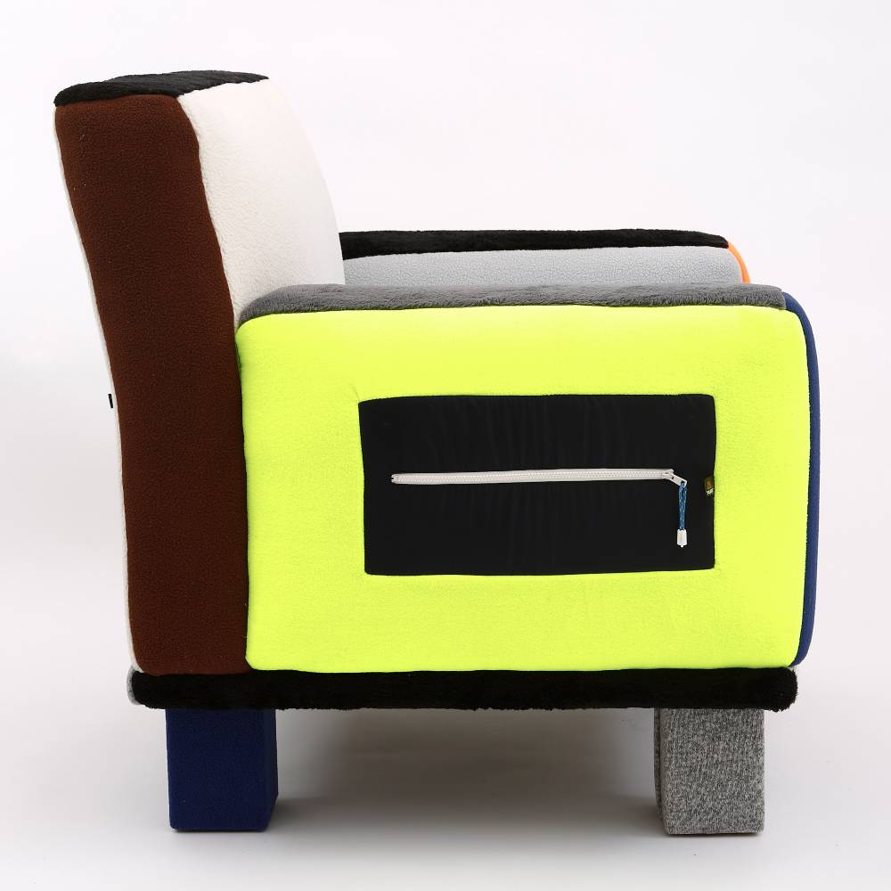 Lc23 Polartec Multicolor Armchair Qualità