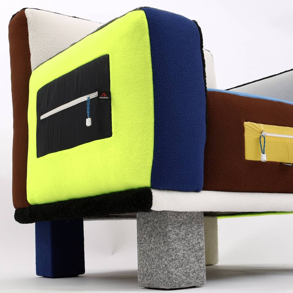 Lc23 Polartec Multicolor Armchair Qualità