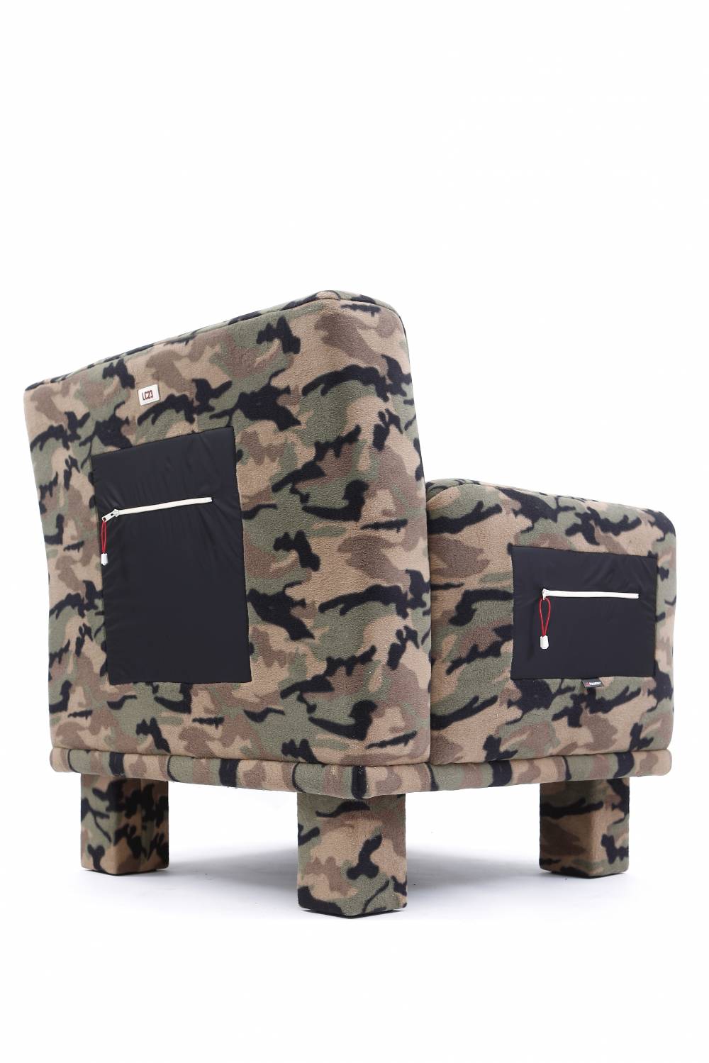 Lc23 Polartec Camo Armchair Vendita