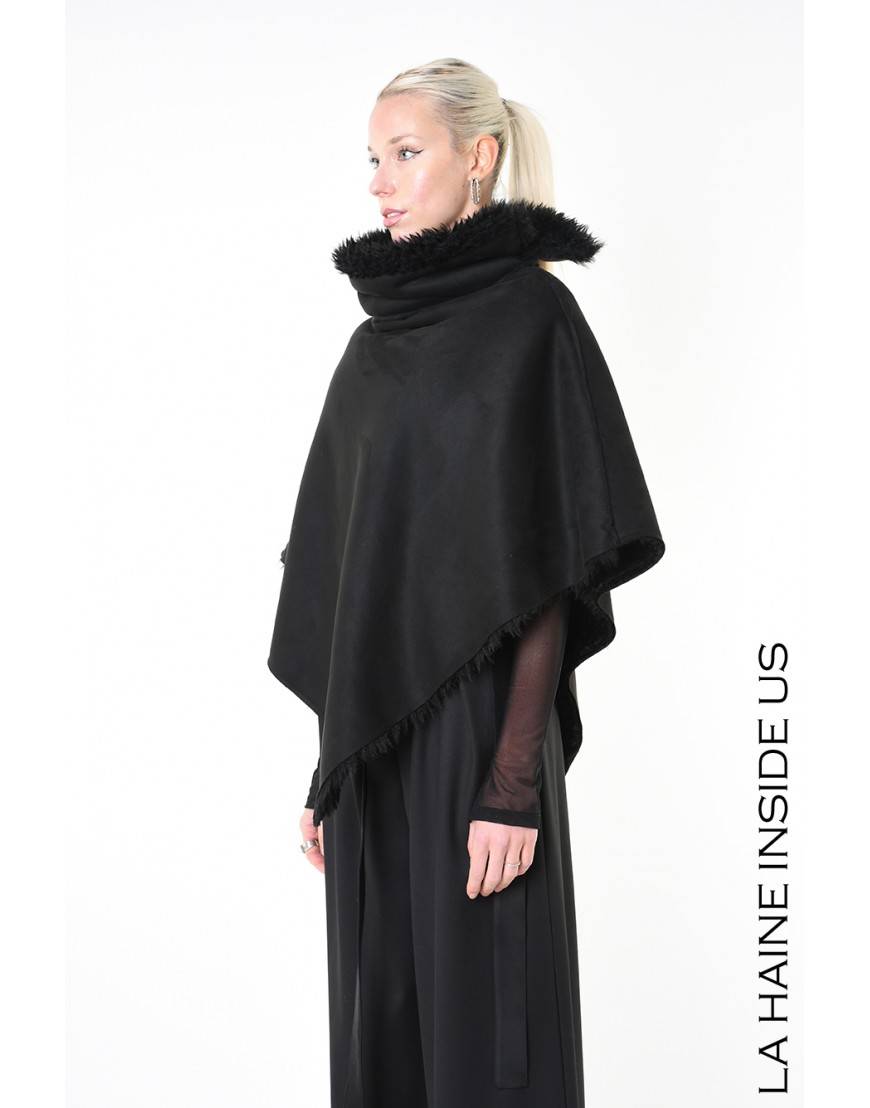 La haine inside us 4- LW862 PONCHO UNISEX D Nero Promozione