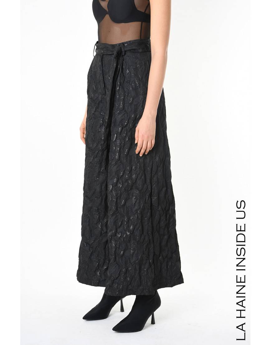 La haine inside us 4B LW850 PANTALONE Nero Acquista Ora