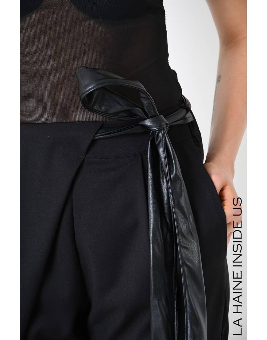 La haine inside us 4R LW512 PANTALONE Nero In Saldo