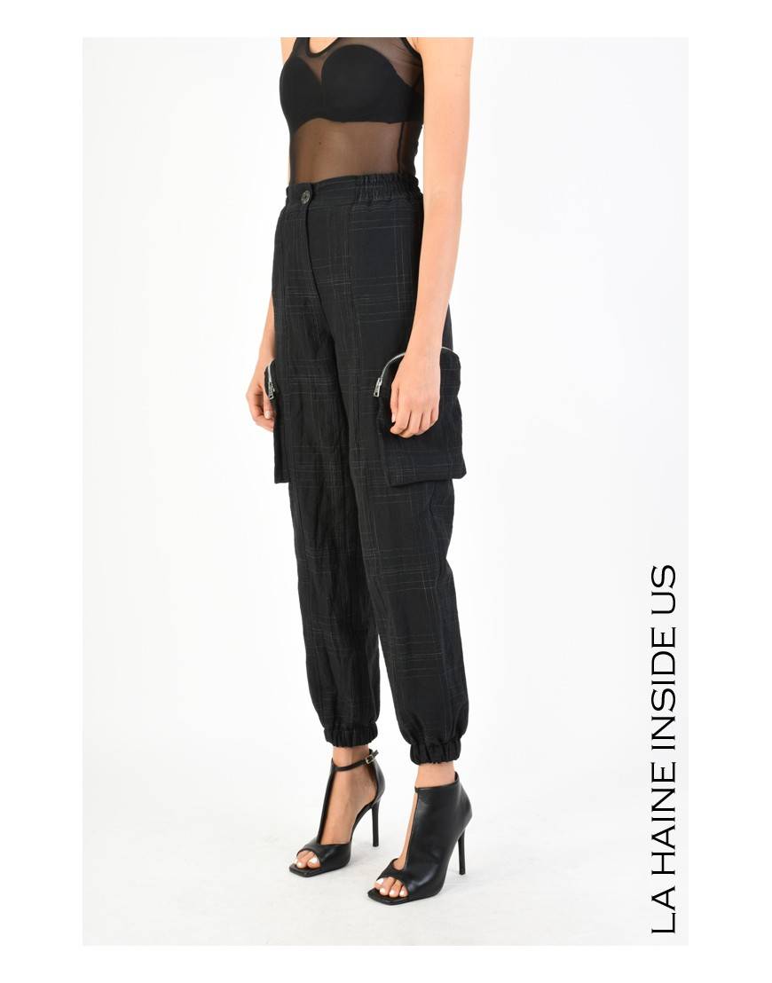 La haine inside us 4B LW685 PANTALONE Nero Latest fashion