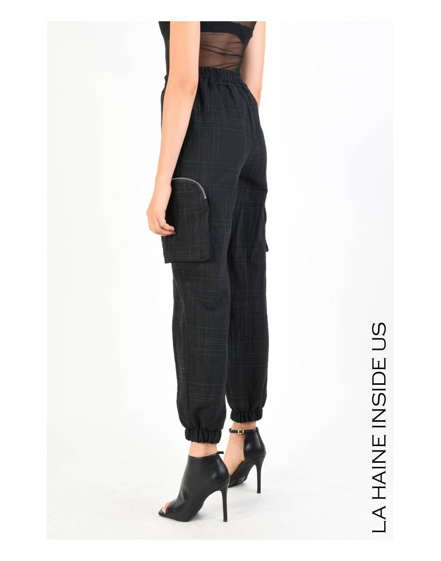 La haine inside us 4B LW685 PANTALONE Nero Latest fashion