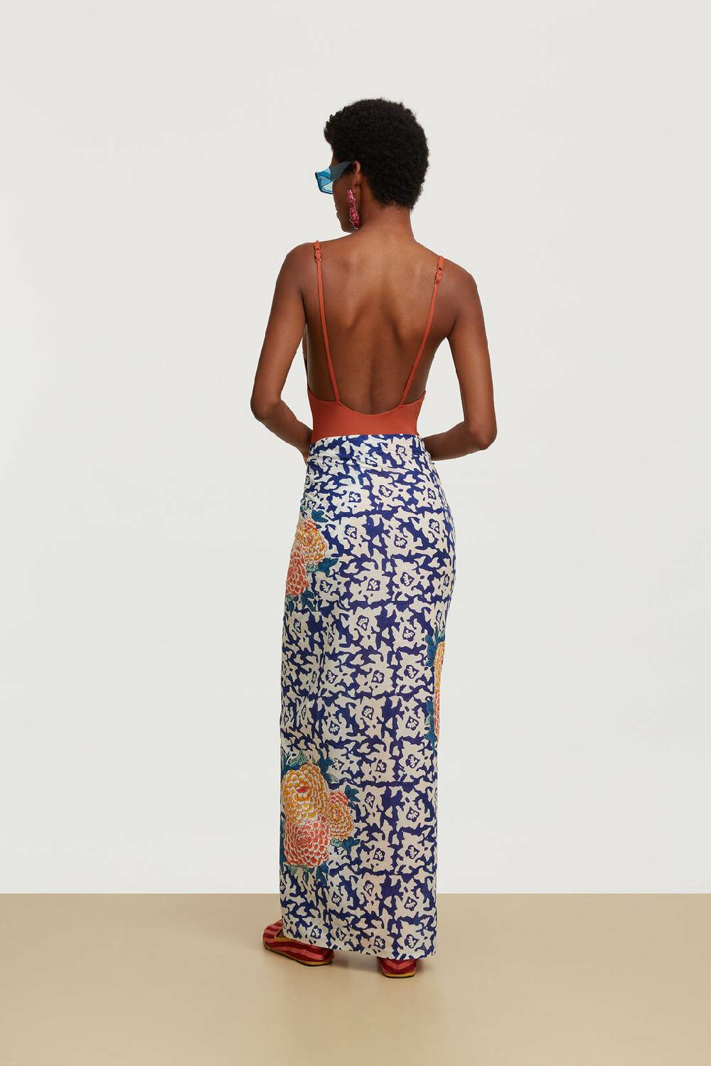 Lisa Corti pareo arabesque corolla blue natural 2025